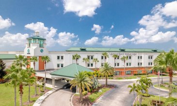 Exterior view of Lakewood Ranch Medical Center