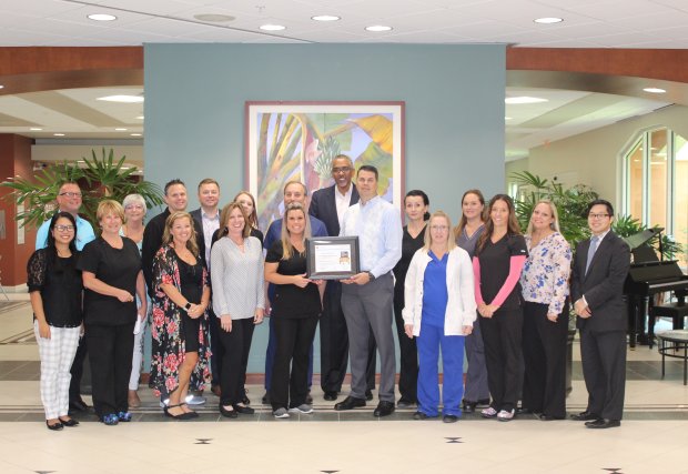 Lakewood Ranch Medical Center recibe el objetivo de obtener las pautas: Premio al Logro de Calidad Stroke Honor Roll Elite Gold Plus