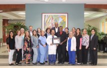 Lakewood Ranch Medical Center recibe Mission: Lifeline Gold Receiving Achievement Award