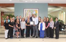 Lakewood Ranch Medical Center recibe el objetivo de obtener las pautas: Premio al Logro de Calidad Stroke Honor Roll Elite Gold Plus