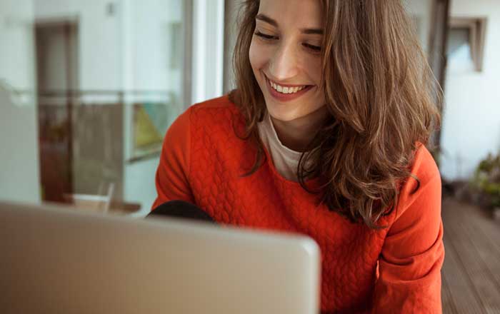 woman on laptop